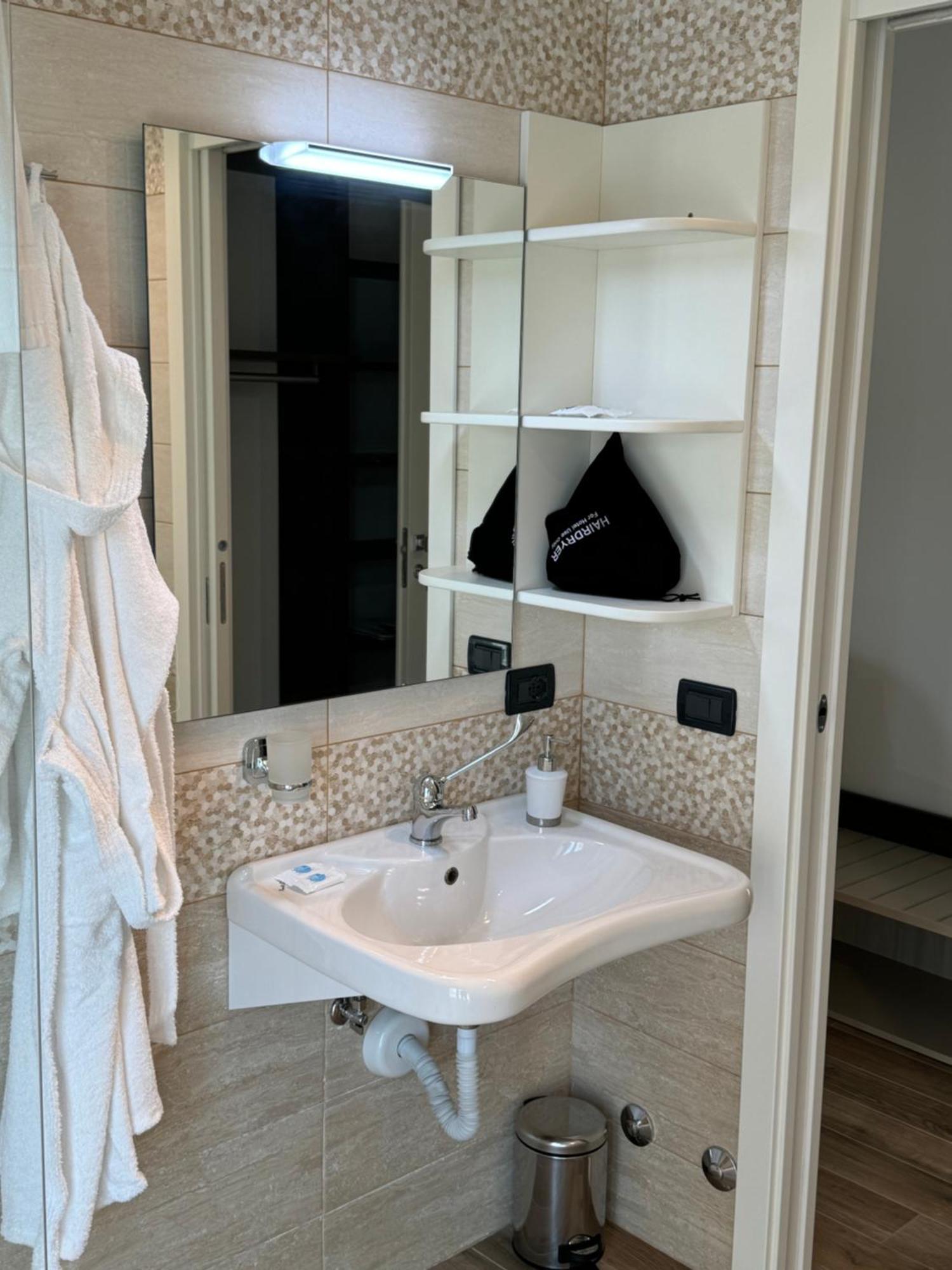 Domus Magna Grecia Hotel Catanzaro Buitenkant foto